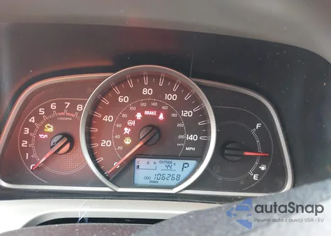 2015 Toyota Rav4 Le z USA, uszkodzony, nr VIN JTMZFREVXFJ053399